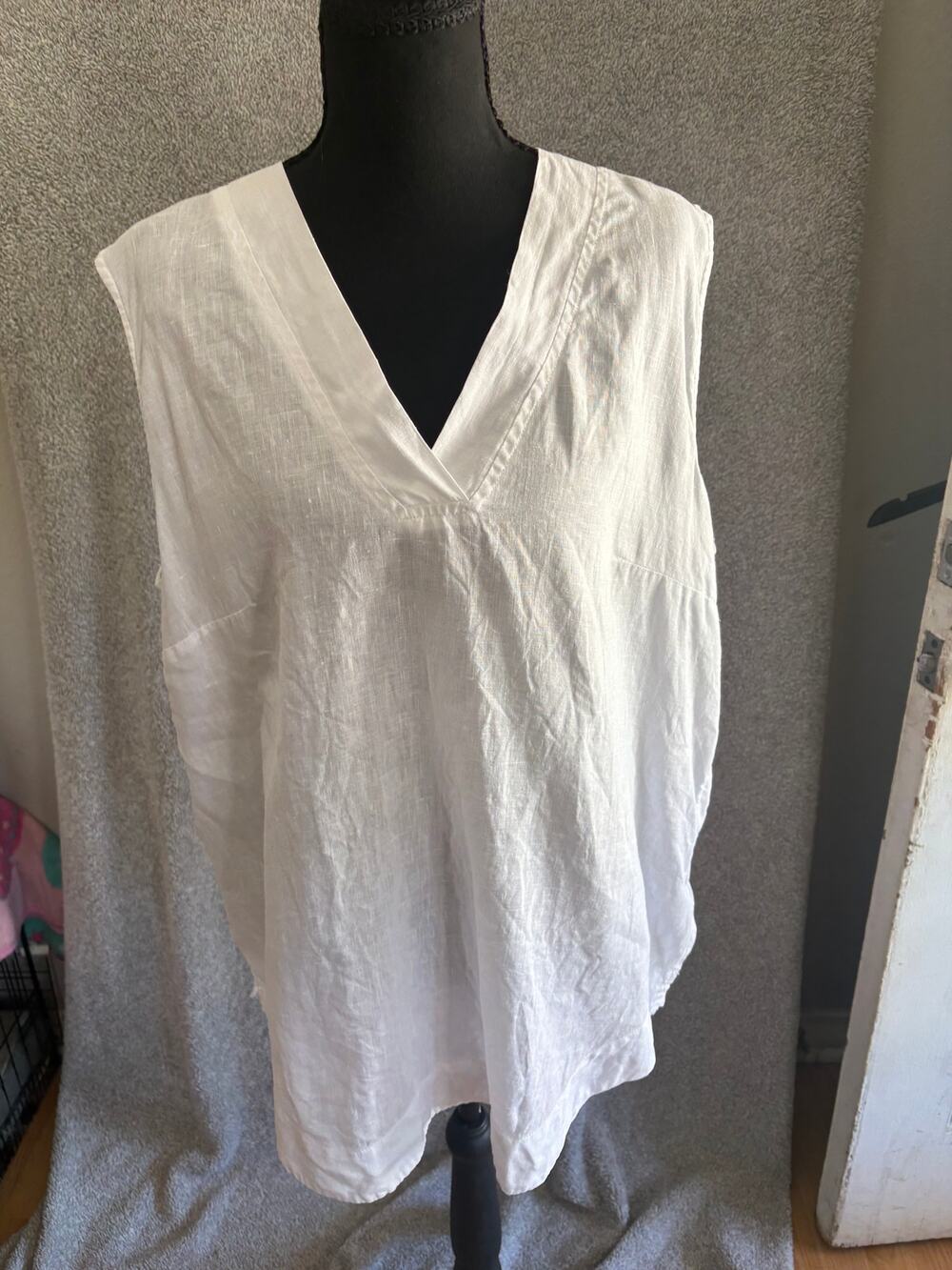 : Pure Navy 100% Linen White Oversized V Neck Tunic Large